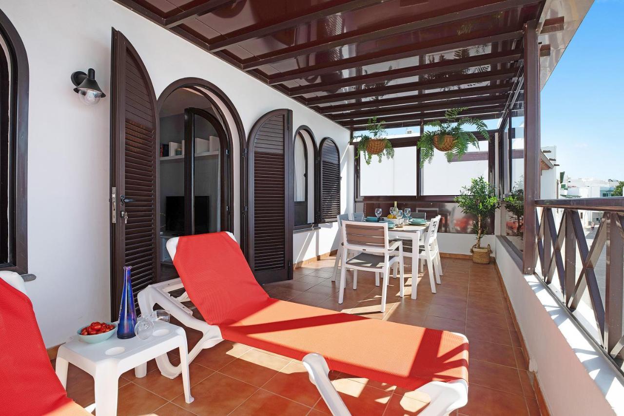 Apartamentos La Estrella III Playa Blanca  Exterior foto